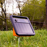 Gallagher S100 Solar Powered Energiser/Charger incl 12V Battery and stand | ST |